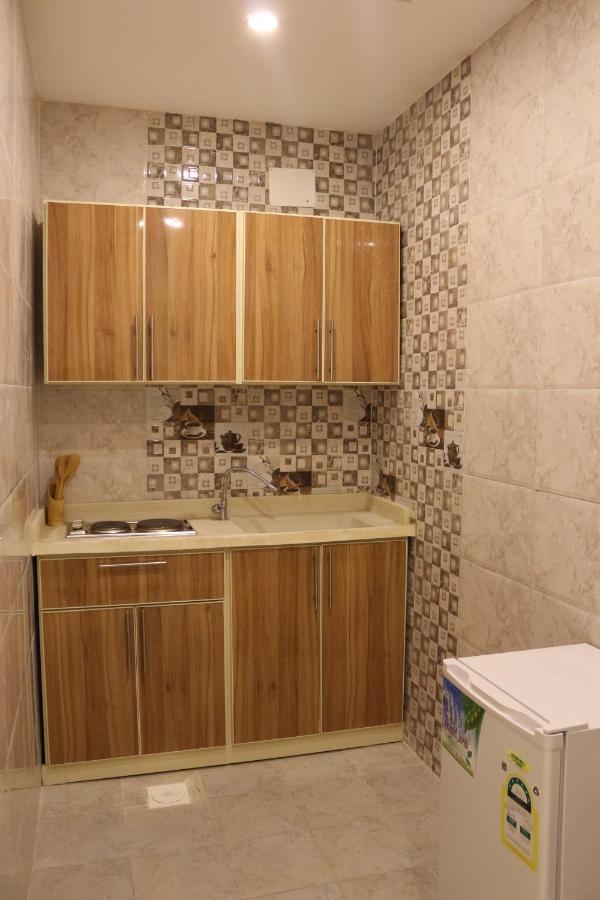 Al Safwah Al Asriyah Furnished Units 3*